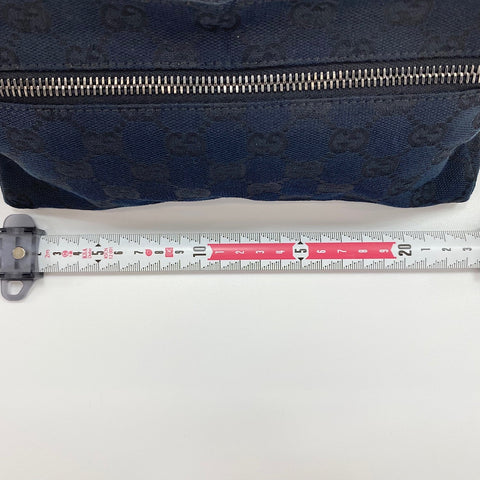GUCCI Waist bag black WS30650