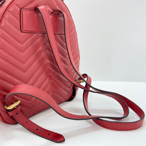 GUCCI quilting Backpack Â· Daypack Red WS30652