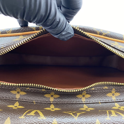 LOUIS VUITTON Nile Shoulder Bag Brown WS30656