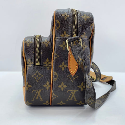 LOUIS VUITTON Nile Shoulder Bag Brown WS30656