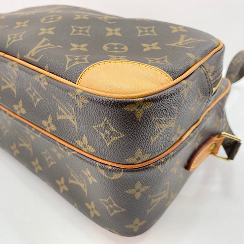 LOUIS VUITTON Nile Shoulder Bag Brown WS30656