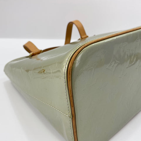 LOUIS VUITTON Houston Handbag green WS30684
