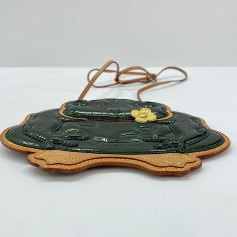 LOUIS VUITTON Conte de Fée Pochette Grabo Shoulder Bag green WS30698