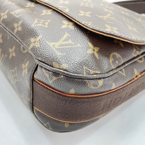 LOUIS VUITTON Messenger Bobour MM Messenger bag Brown WS30714