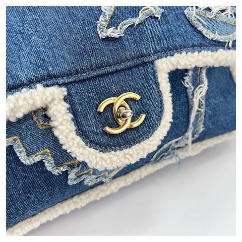 CHANEL Egypt Line Shoulder Bag blue WS30719