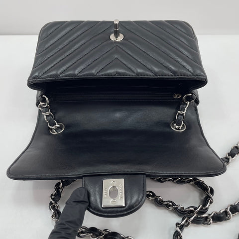 CHANEL Shoulder Bag black WS30726