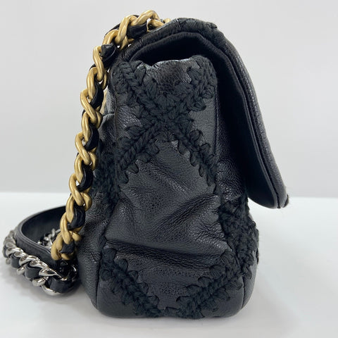 CHANEL Chanel 19 Medium Handbag black WS30728