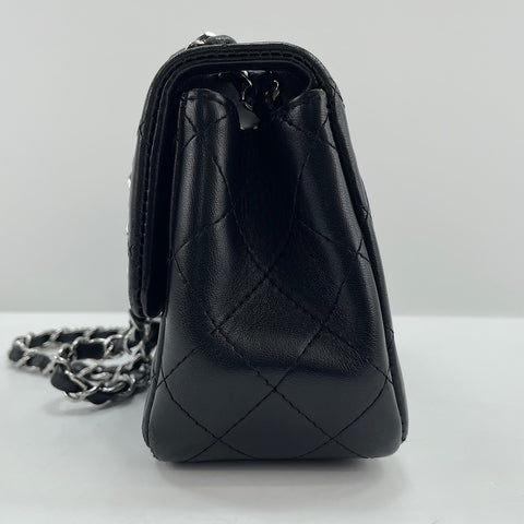 CHANEL Lambskin Mini Matelasse Shoulder Bag black WS30729