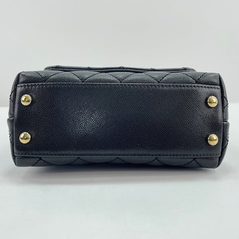 CHANEL Coco Handle 19 Handbag black WS30730