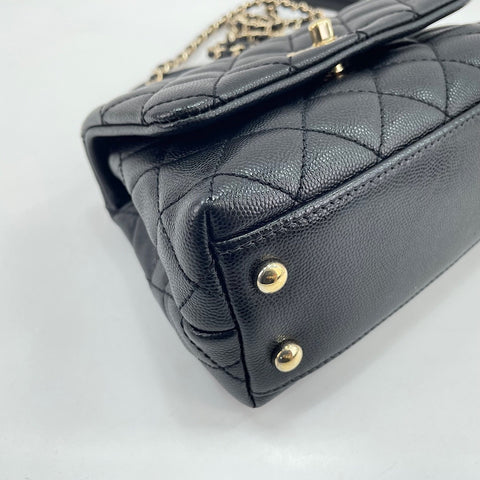 CHANEL Coco Handle 19 Handbag black WS30730