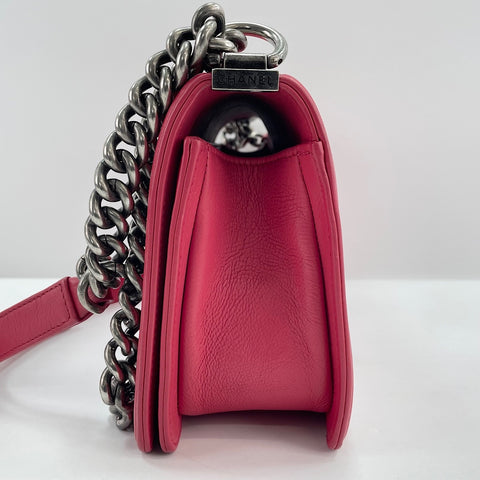 CHANEL Boy Chanel Medium Shoulder Bag pink WS30734