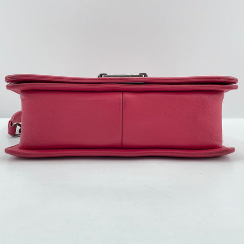 CHANEL Boy Chanel Medium Shoulder Bag pink WS30734