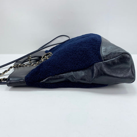CHANEL Chanel 31 Shoulder Bag Navy WS30736