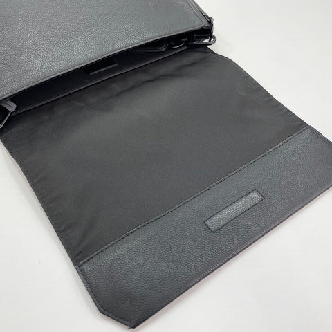 LOUIS VUITTON Takeoff Messenger Shoulder Bag black WS30751