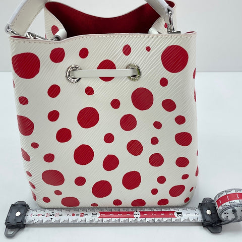 LOUIS VUITTON x Yayoi Kusama Neo-Noe BB Handbag white WS30758