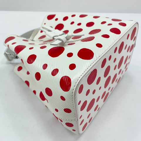 LOUIS VUITTON x Yayoi Kusama Neo-Noe BB Handbag white WS30758