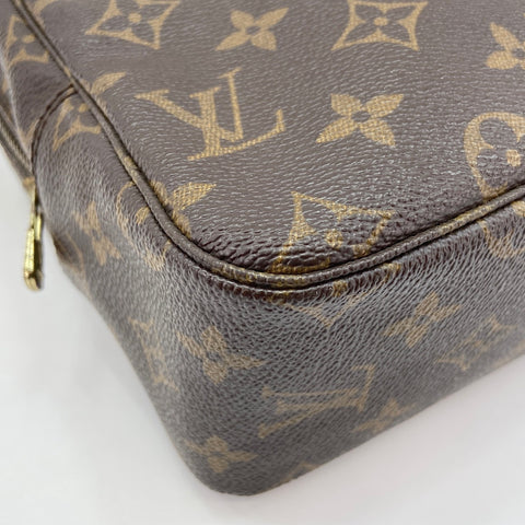 LOUIS VUITTON Truth Toilette 28 Pouch Brown WS30783