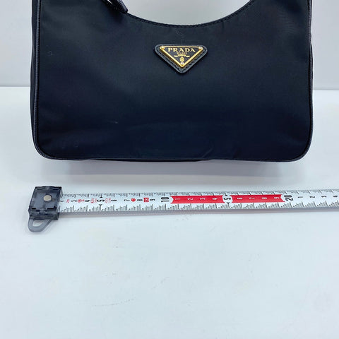 PRADA Re-edition Handbag black WS30842