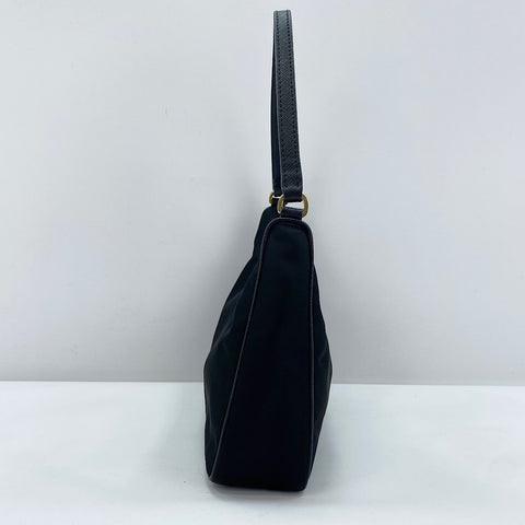PRADA Re-edition Handbag black WS30842