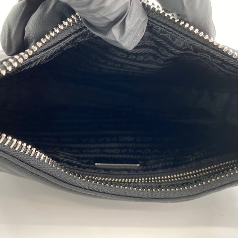 PRADA Handbag black WS30843