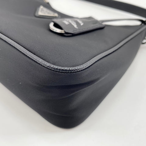 PRADA Handbag black WS30843