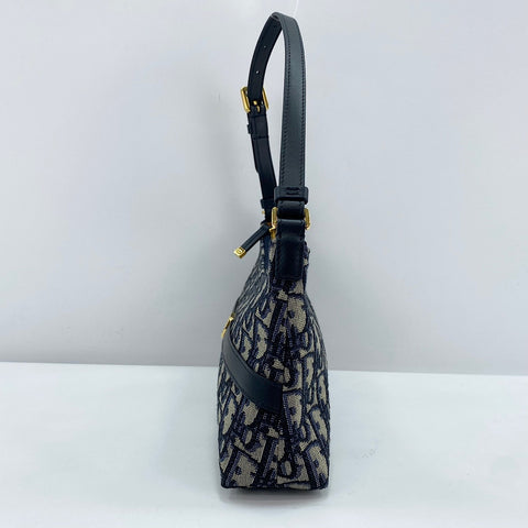 Christian Dior 30 Montaigne Shoulder Bag Navy WS30850