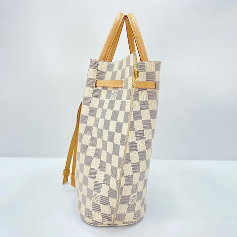 LOUIS VUITTON Girolatta Tote Bag white WS30871