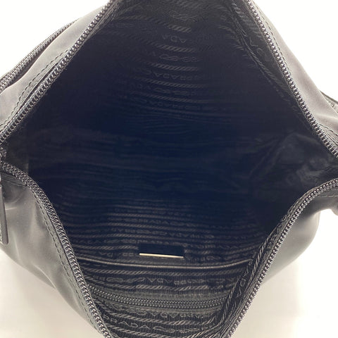 PRADA Shoulder Bag black WS30881