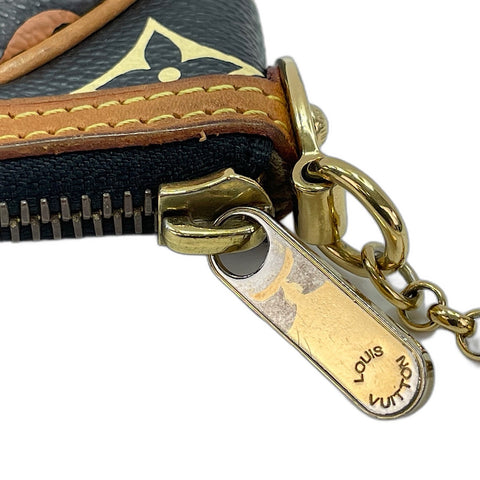 LOUIS VUITTON Pochette Mila MM Shoulder Bag black WS30906