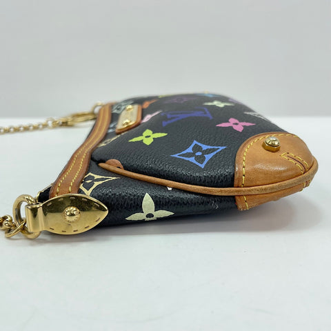 LOUIS VUITTON Pochette Mila MM Shoulder Bag black WS30906