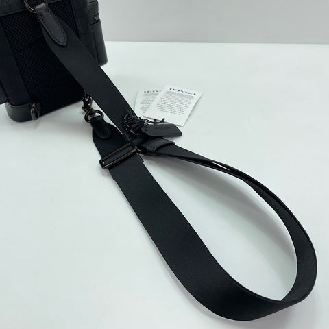 COACH Sprint Sling Pack Signature 2-Way Shoulder Bag black WS30914