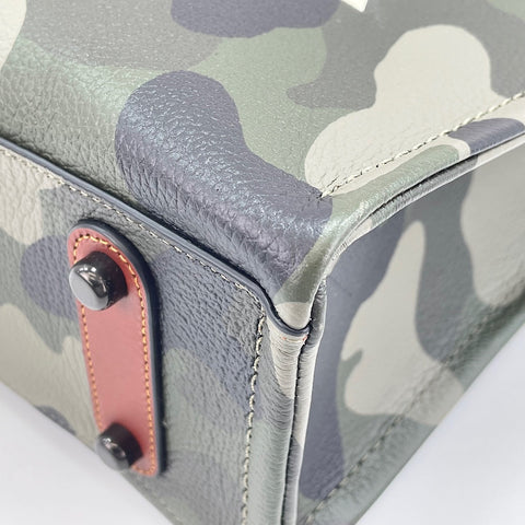 COACH Relay Tote Bag 34 - Camo Print and Coach Graphic 34 Camouflage Tote Bag leather green WS30919