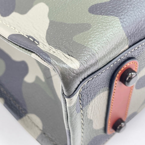 COACH Relay Tote Bag 34 - Camo Print and Coach Graphic 34 Camouflage Tote Bag leather green WS30919