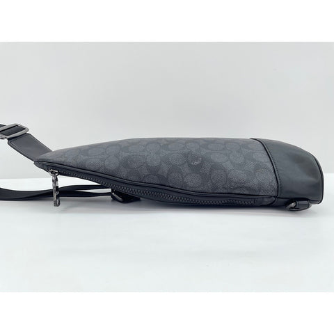 COACH Dominique Sling Pack Signature Canvas Signature body bag black WS30926
