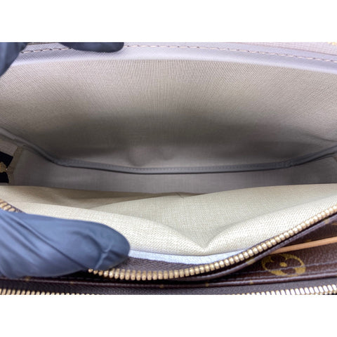 LOUIS VUITTON Reporter GM Shoulder Bag Brown WS31618