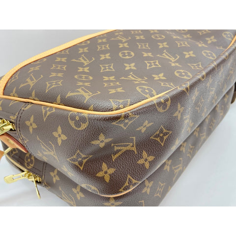 LOUIS VUITTON Reporter GM Shoulder Bag Brown WS31618