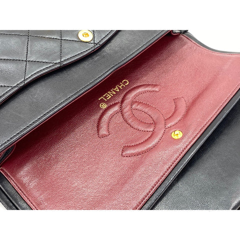 CHANEL Matrasse 25 Shoulder Bag black WS31630