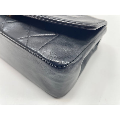 CHANEL Shoulder Bag black WS31631
