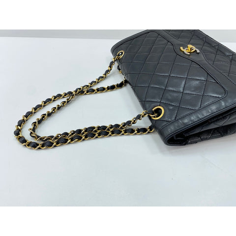 CHANEL Matrasse 25 Shoulder Bag black WS31635
