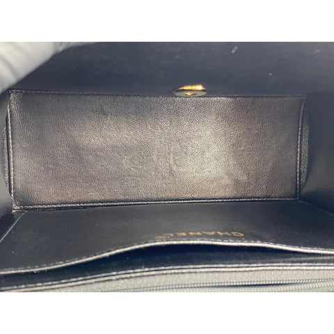 CHANEL Caviar skin Matelasse Shoulder Bag black WS31688