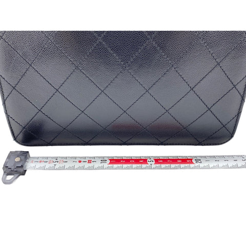 CHANEL Caviar skin Matelasse Shoulder Bag black WS31688