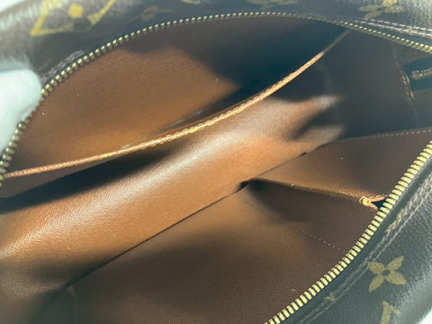 LOUIS VUITTON Cite Handbag Brown WS31691