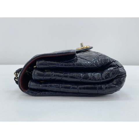 CHANEL Calfskin Matelassé Shoulder Bag Navy WS31698