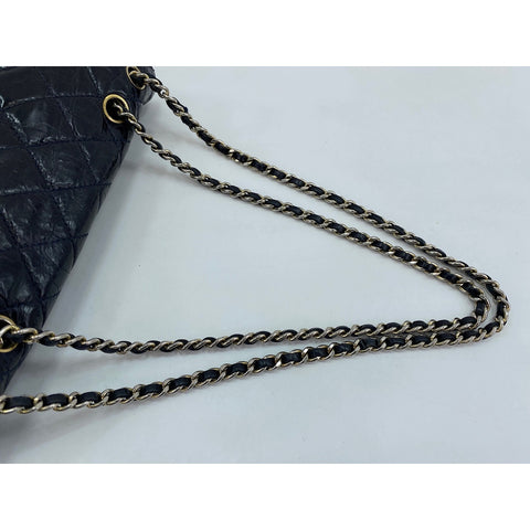 CHANEL Calfskin Matelassé Shoulder Bag Navy WS31698