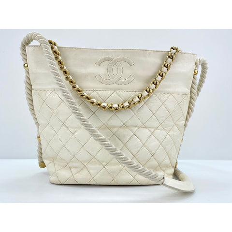 CHANEL Calfskin Matelasse Shoulder Bag white WS31699