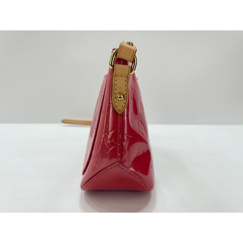 LOUIS VUITTON Vernis Minna Street Shoulder Bag Red WS31703
