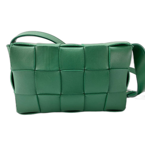 BOTTEGAVENETA Leather Cassette Shoulder Bag green WS31715