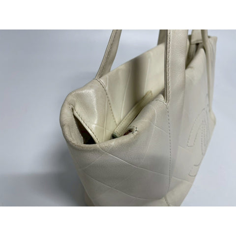 CHANEL Chevron Handbag leather beige WS31734