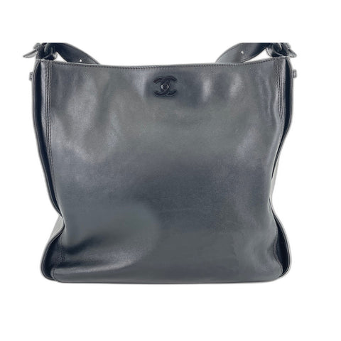 CHANEL Shoulder Bag black WS31747