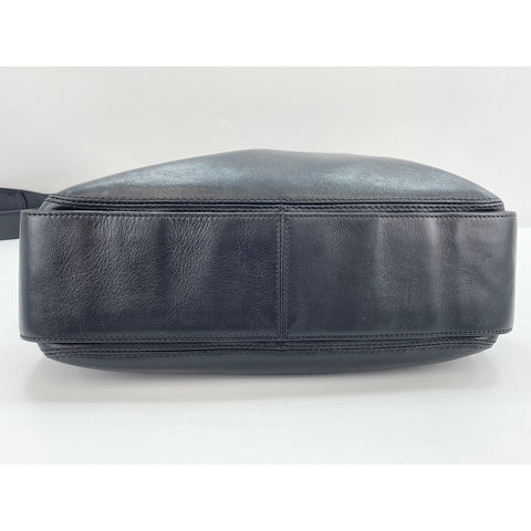 CHANEL Shoulder Bag black WS31747